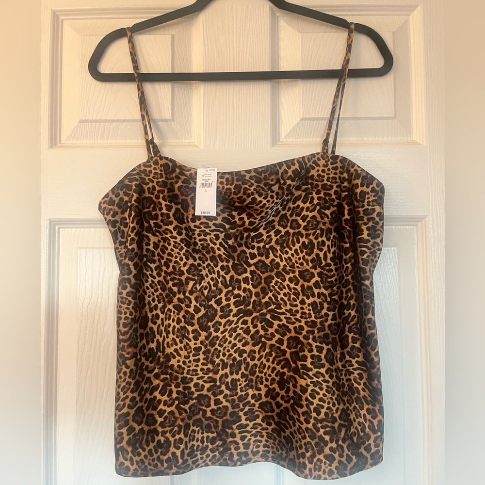 NWT Gap Satin Adjustable Top. Strapless/Adjustable straps. Size L